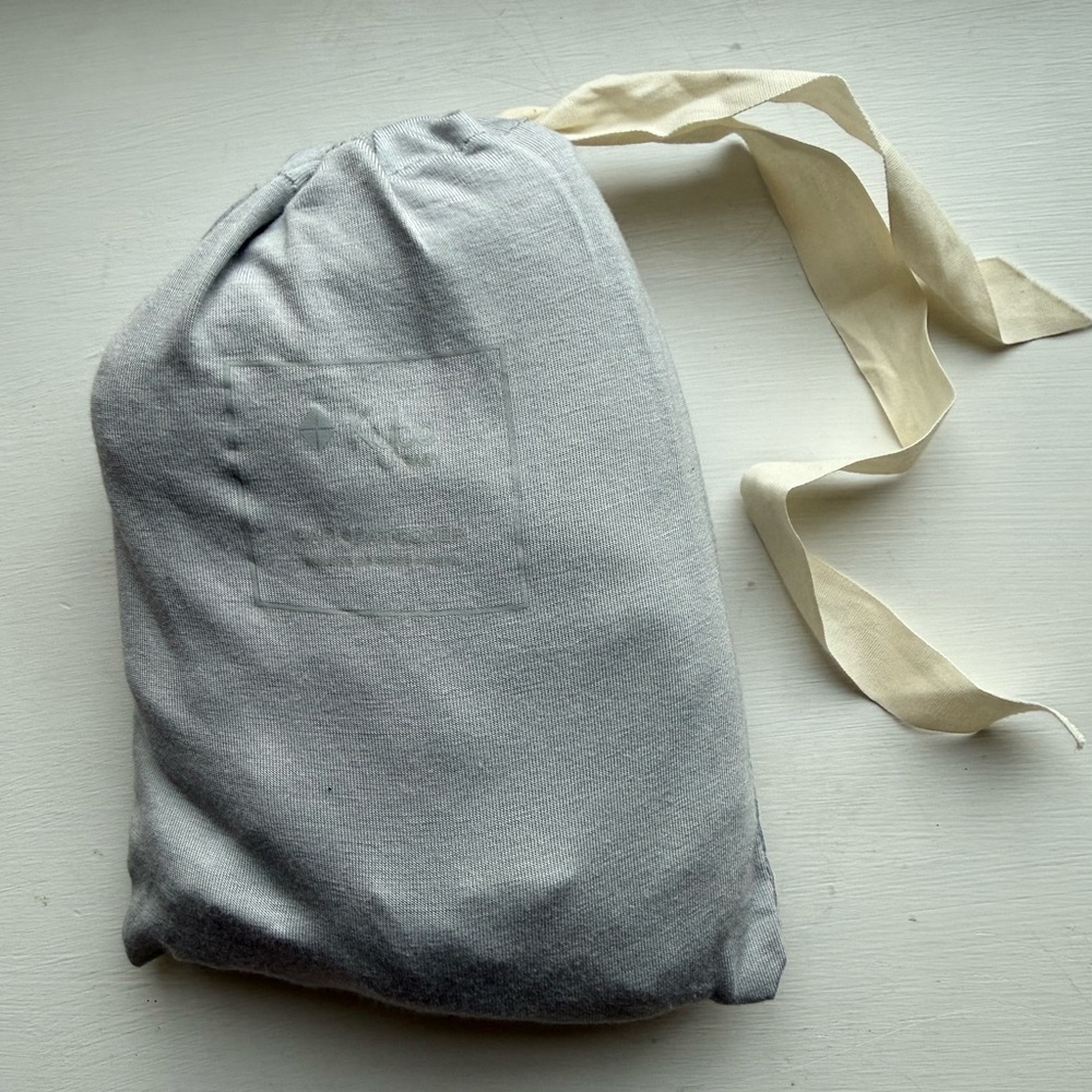 Kyte car seat cover, light bluish gray